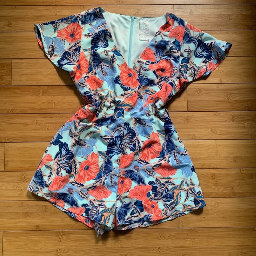Sadie & Sage Floral Summer Romper